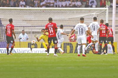 El subliderato se pinta de auriazul