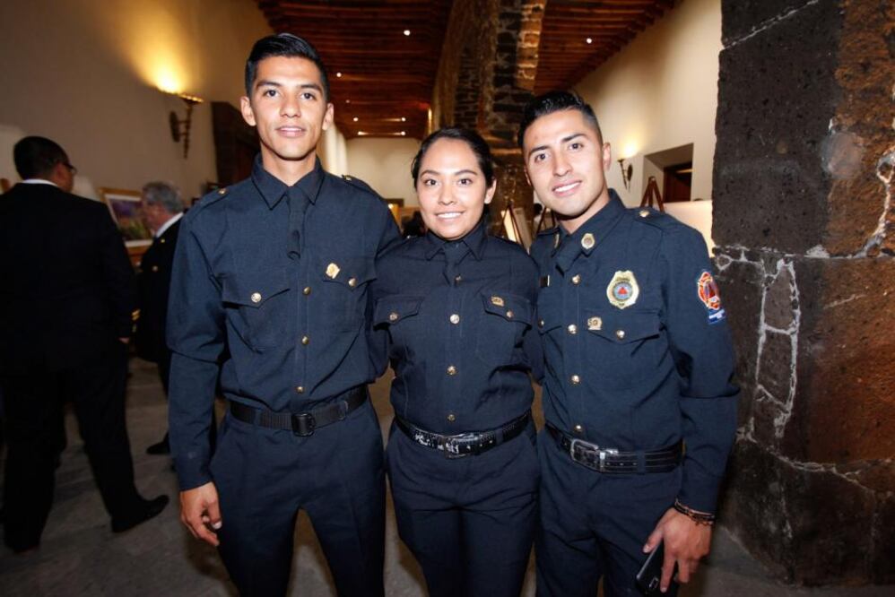 Los bomberos de San Juan del Río fueron partícipes de una ceremonia en su honor a propósito del festejo por su 50 aniversario