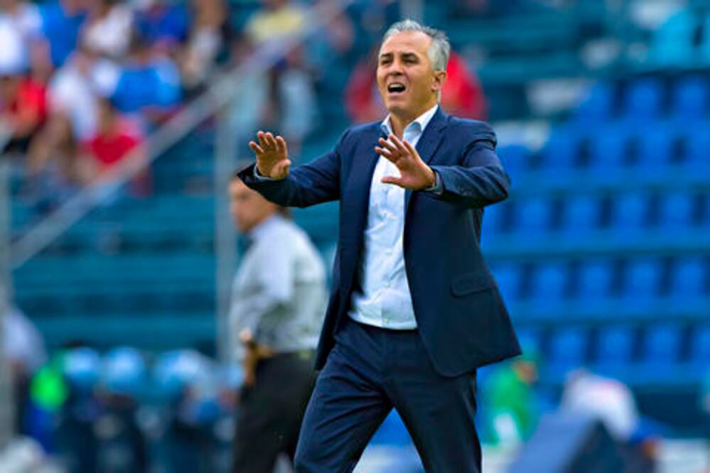 “Hasta ahorita, Sergio Bueno está firme”