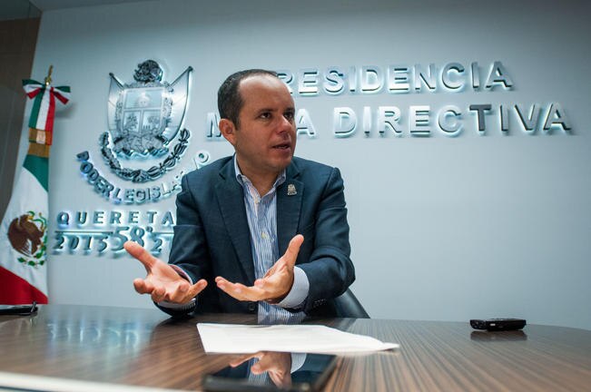 Ángeles promete “puertas abiertas” en la Legislatura