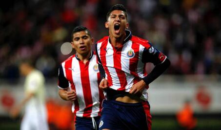 Chivas enfrenta a Pachuca sin Jair Pereira