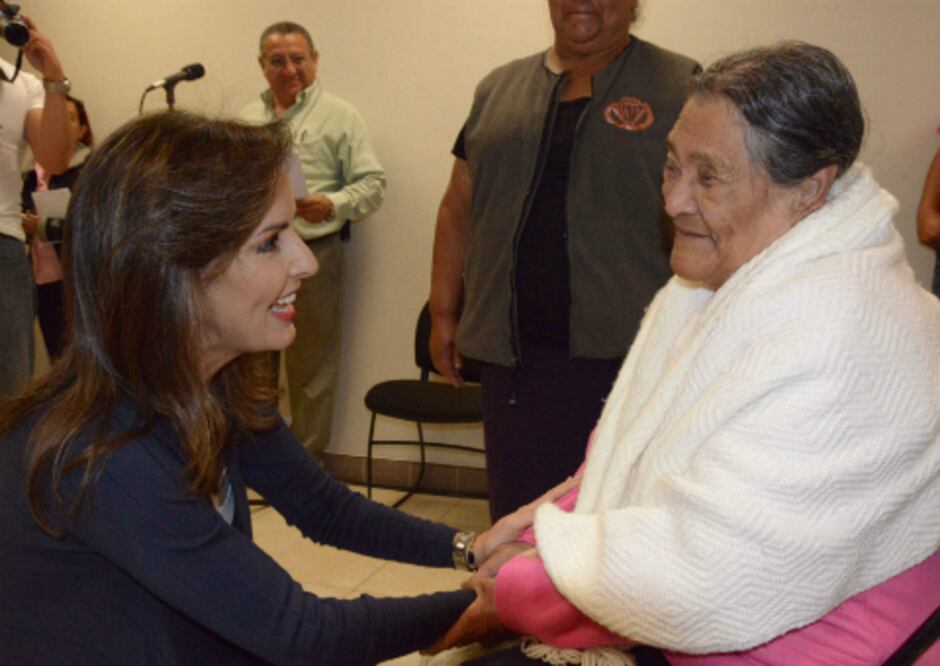 Inauguran banco de ojos