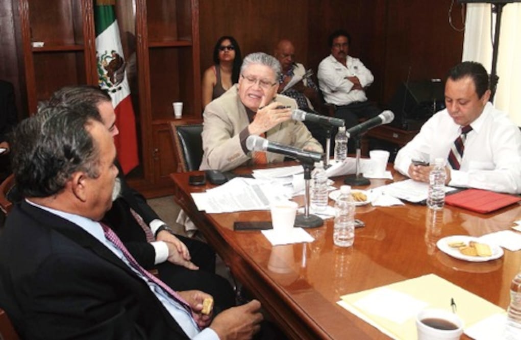 Proponen sólo un periodo de sesiones