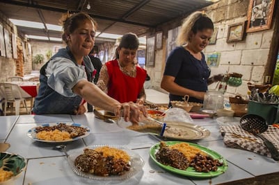 #Crónica | El manjar de Amealco: mole y bebida de dioses