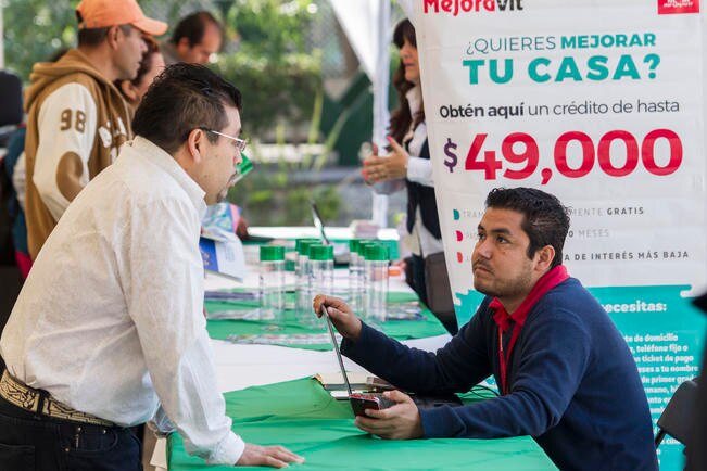 La feria estará en diferentes instalaciones del IMSS, tanto en Querétaro como en San Juan del Río, para que los derechohabientes acudan a ver las opciones de su preferencia y bolsillo (DEMIAN CHÁVEZ. EL UNIVERSAL)