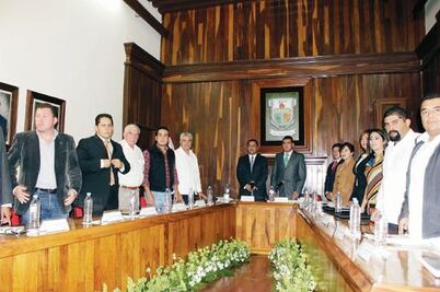 Regidor denuncia opacidad en SJR