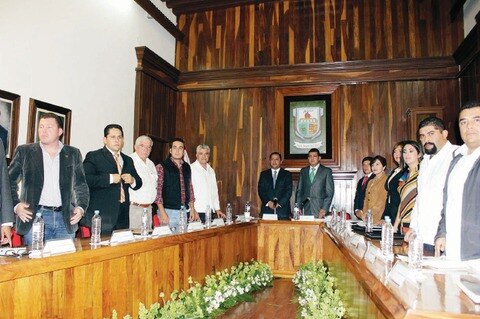 Regidor denuncia opacidad en SJR