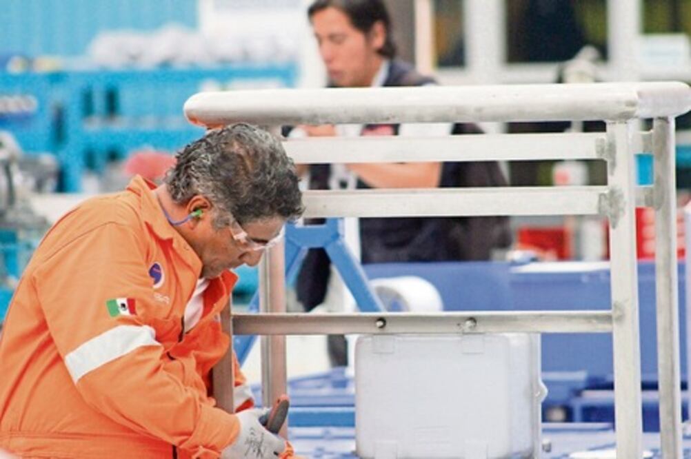 ST inicia revisión de contratos colectivos