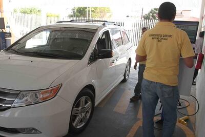 Autos no verificados serán multados