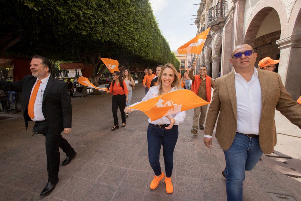 Paulina Aguado propone atención rápida con Centros de Atención