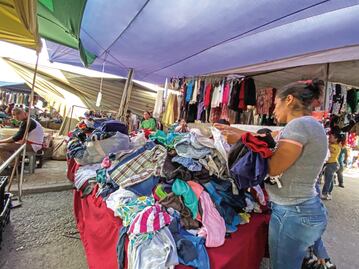 Aumenta la demanda de espacios en los tianguis