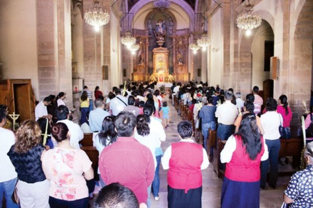 Pide Iglesia a padres educar en sexualidad