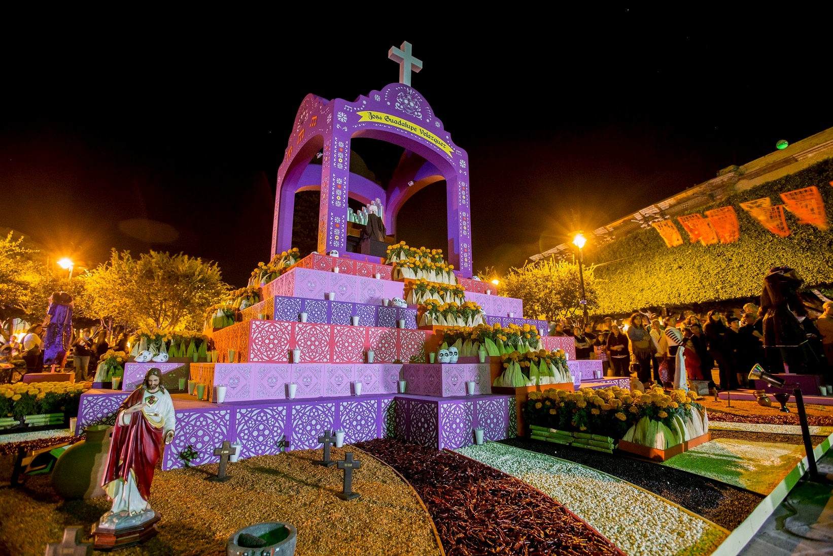 Dedicarán altar a policías caídos