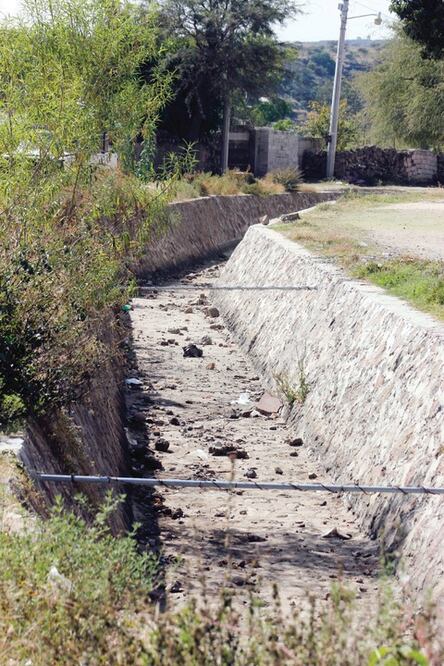 Cumple un cuarto de siglo sin drenaje