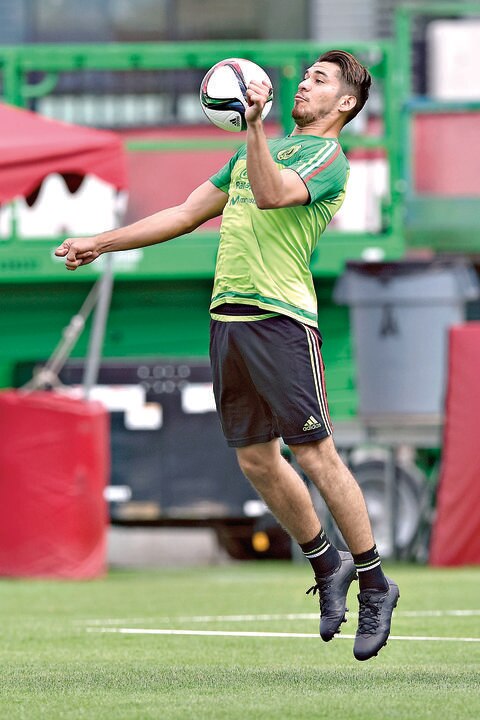 De la cálida playa al Tricolor mayor