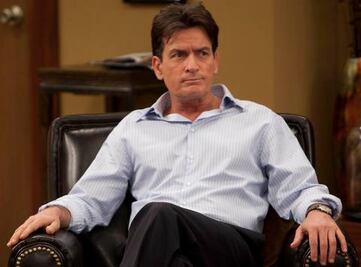 Charlie Sheen niega ser portador de HIV