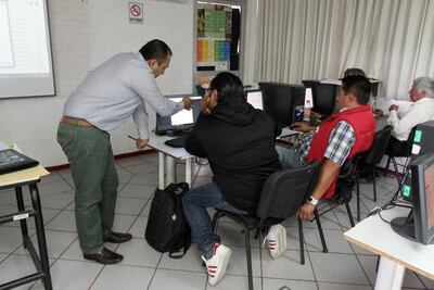 Reubicación de 130 docentes costará 120 mdp