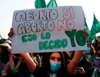 Morena plantea consulta ciudadana para la legalización del aborto en Querétaro