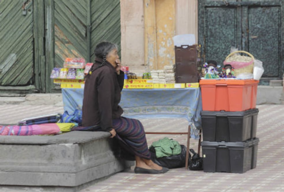 Frenarán a ambulantaje en SJR