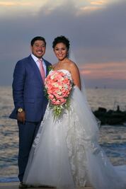 Jessica y Gerardo, un amor a orillas del mar