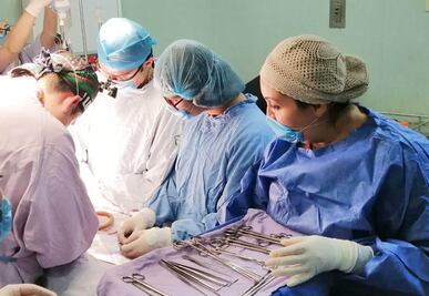 Once médicos queretanos, entre los más destacados de México