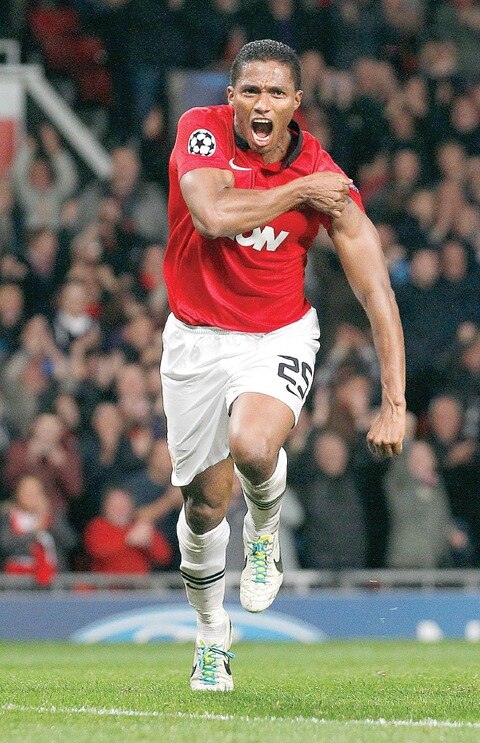 “ManU” golea con diabólica crueldad