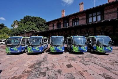 Presentan Eqrobus en Centro Histórico