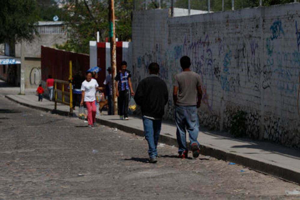 Jóvenes vándalos atemorizan comunidad de La Estancia 