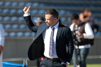 Rafa Puente deja la dirección técnica de Gallos Blancos