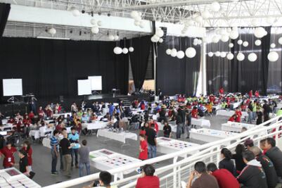 Celebran concurso de robótica en UAQ