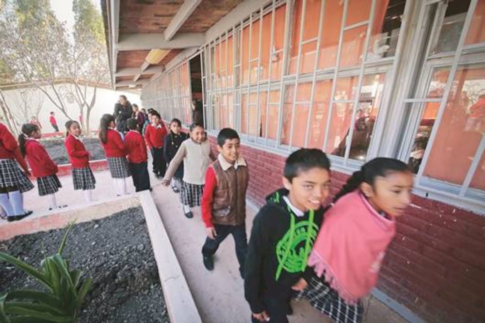 Gobierno prioriza educación