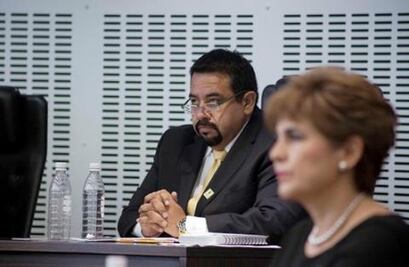 Exige diputado se esclarezca detención de Pablo González