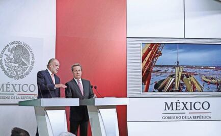 Cierran filas contra AMLO por aeropuerto