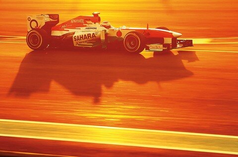 Escudería a la alza