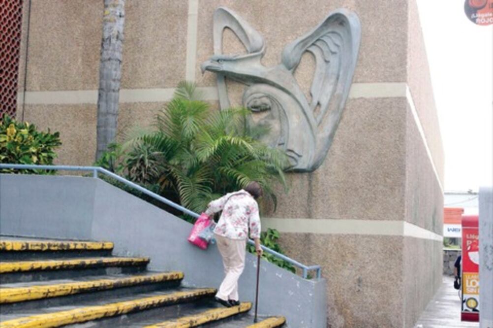 Busca SJR ahorrar gasto de pensión