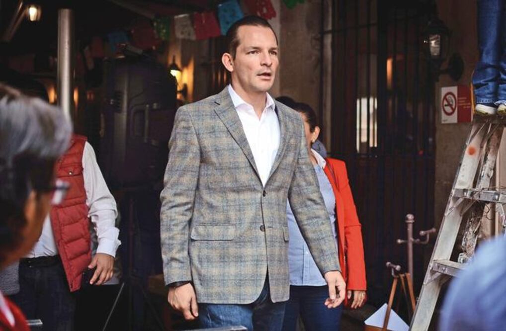 Juan José Ruiz Rodríguez, dirigente estatal del PRI, invitó al edil de San Juan del Río, Guillermo Vega, a un foro sobre temas de seguridad. ARCHIVO EL UNIVERSAL