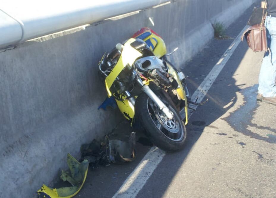 Tumban a motociclista en el BBQ