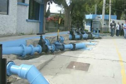 Busca cobertura total de agua