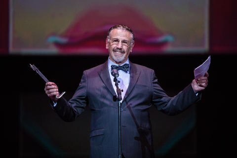 Alfonso Arau, el bailarín