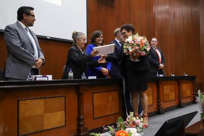 UAQ reconoce proyectos con alto impacto social