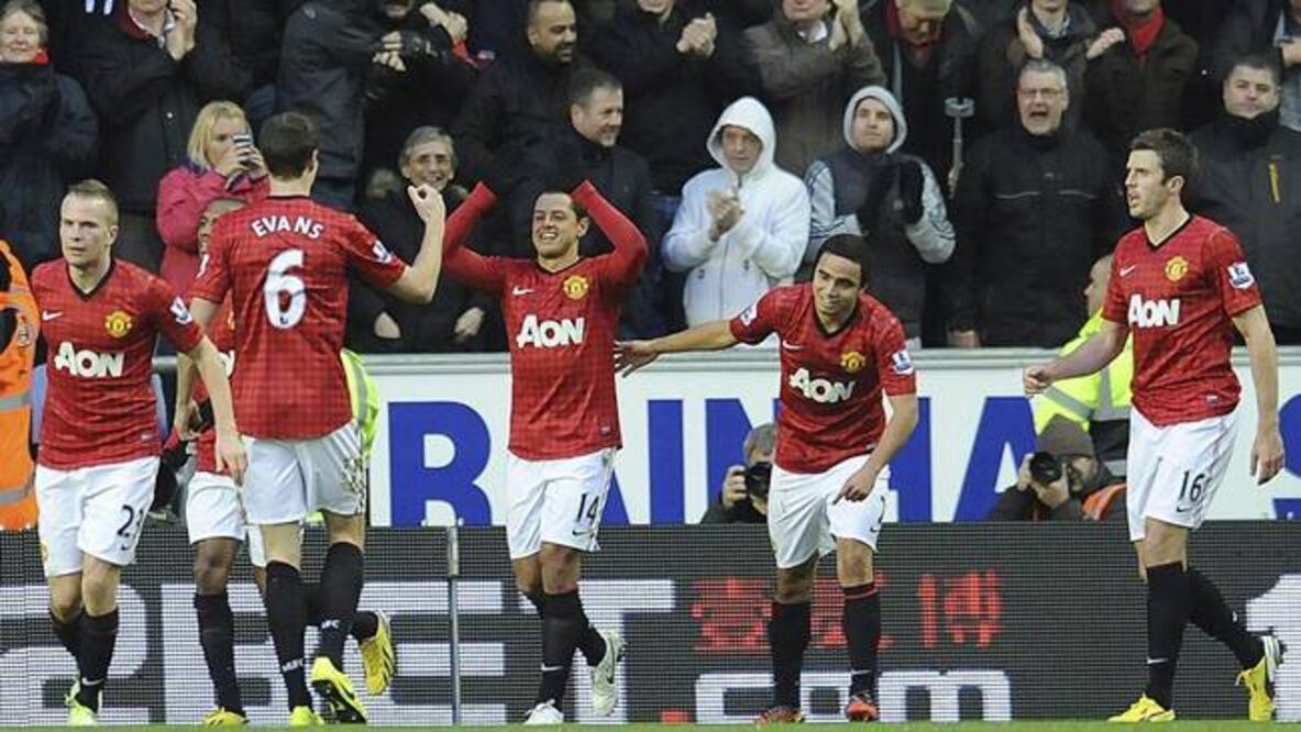 Doblete de 'Chicharito'