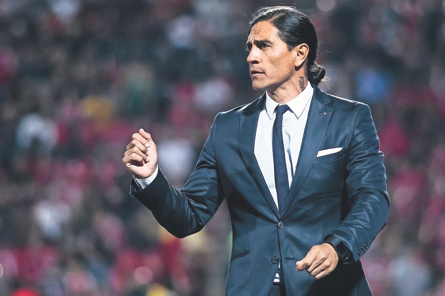 Le ronda ave de la agüero