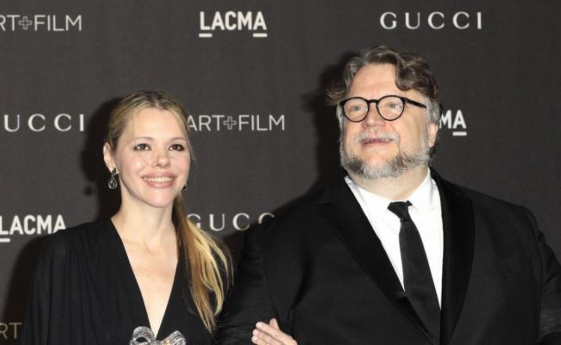 Homenajean a Del Toro y dice que su raza está siendo "vilipendiada"