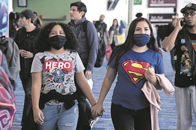 Jóvenes: despedidos y con problemas emocionales y mentales en la pandemia