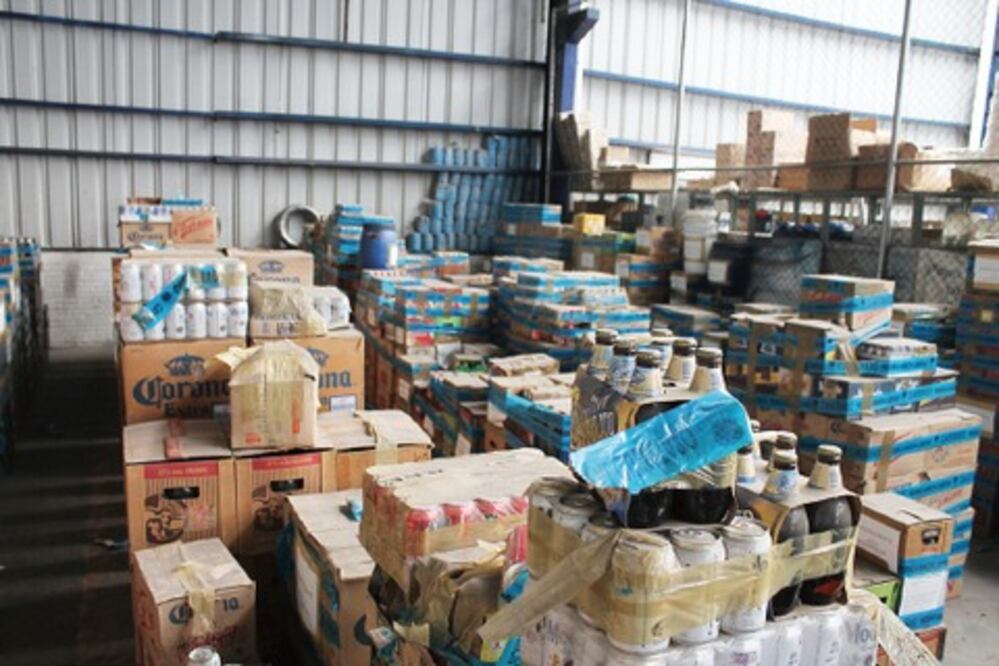 Decomisan alcohol en Santa Rosa Jáuregui