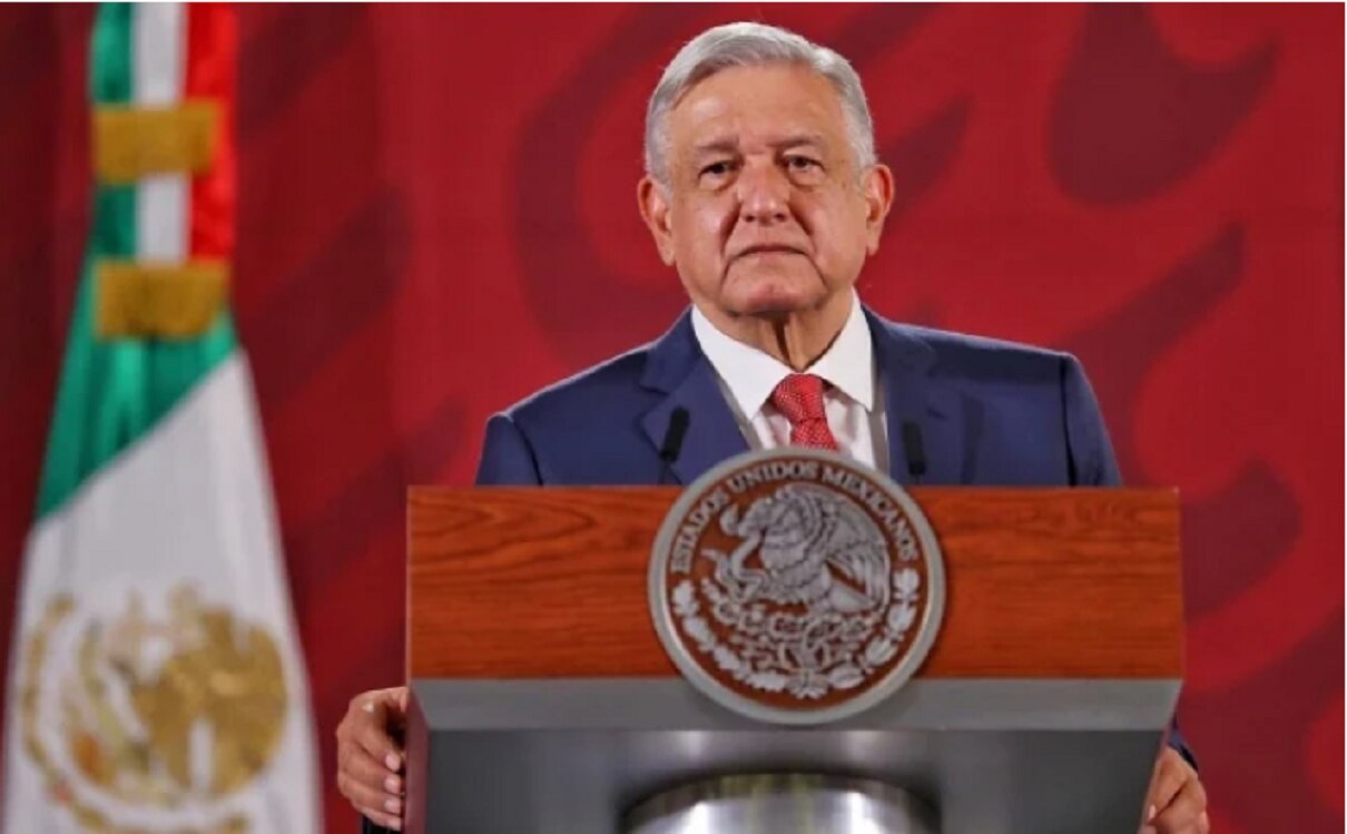 Pide AMLO a médicos y enfermeras de 60 años a volver ante emergencia