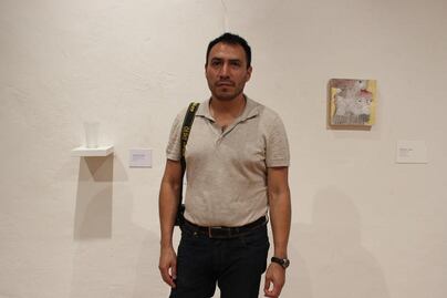 Mi obra no es sólo un vaso con agua: Jonatán Olvera 