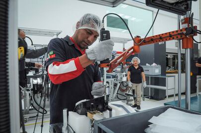 Sector servicios aporta 60% de los empleos: Canaco