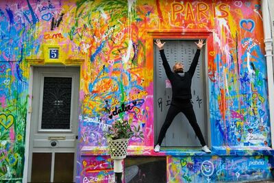 Conquista París a golpe de sudor, baile y fracturas 