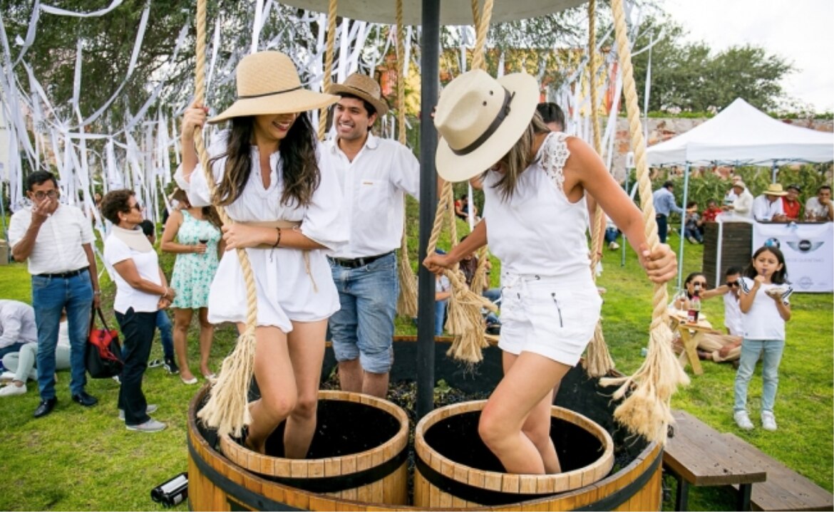 Las casas vitivinícolas realizarán el tradicional pisado de uva durante las Fiestas de la Vendimia.  (Foto: Cortesía Sectur Querétaro)